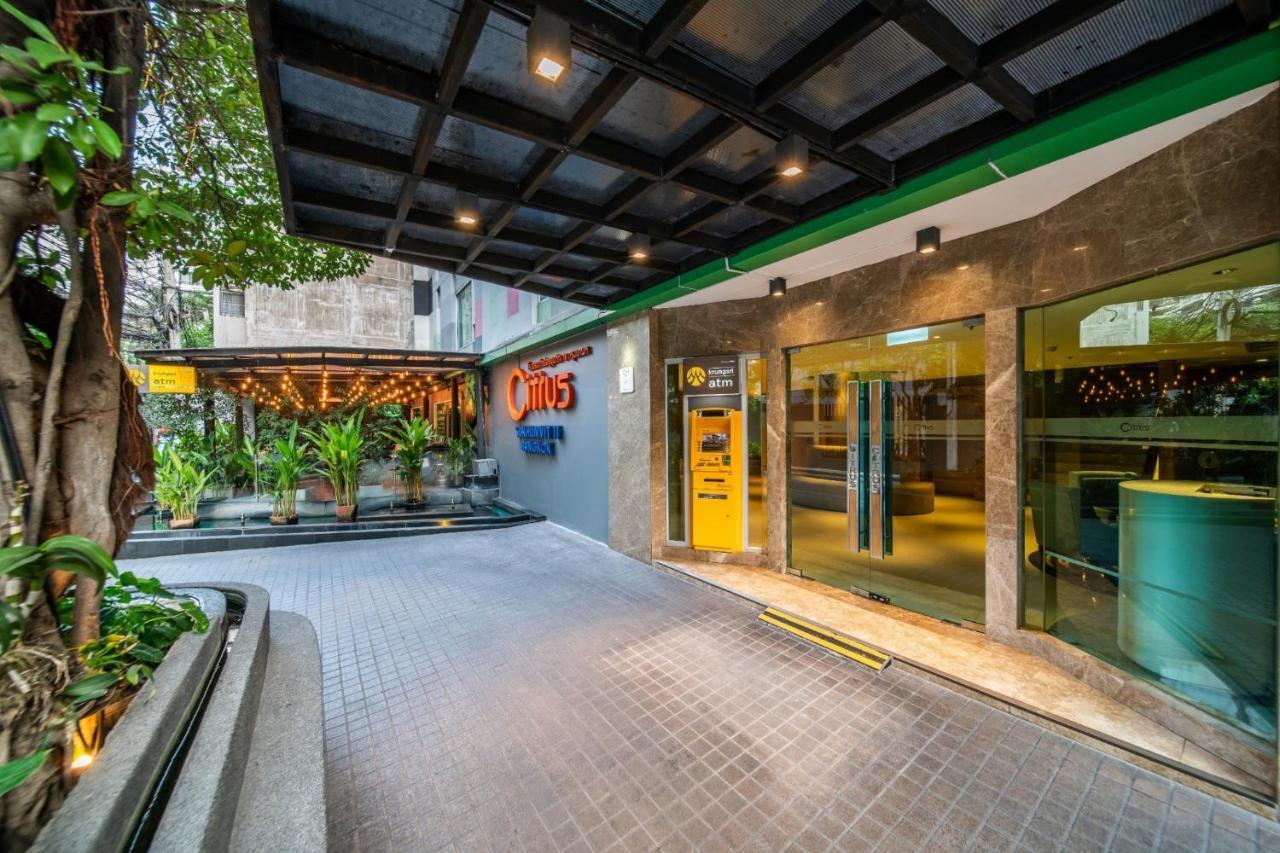 Citrus Sukhumvit 11 By Compass Hospitality Hotel Bangkok Exterior photo