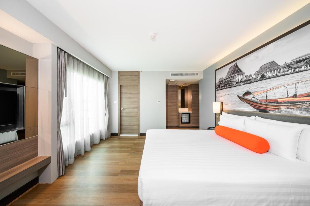 Citrus Sukhumvit 11 By Compass Hospitality Hotel Bangkok Exterior photo